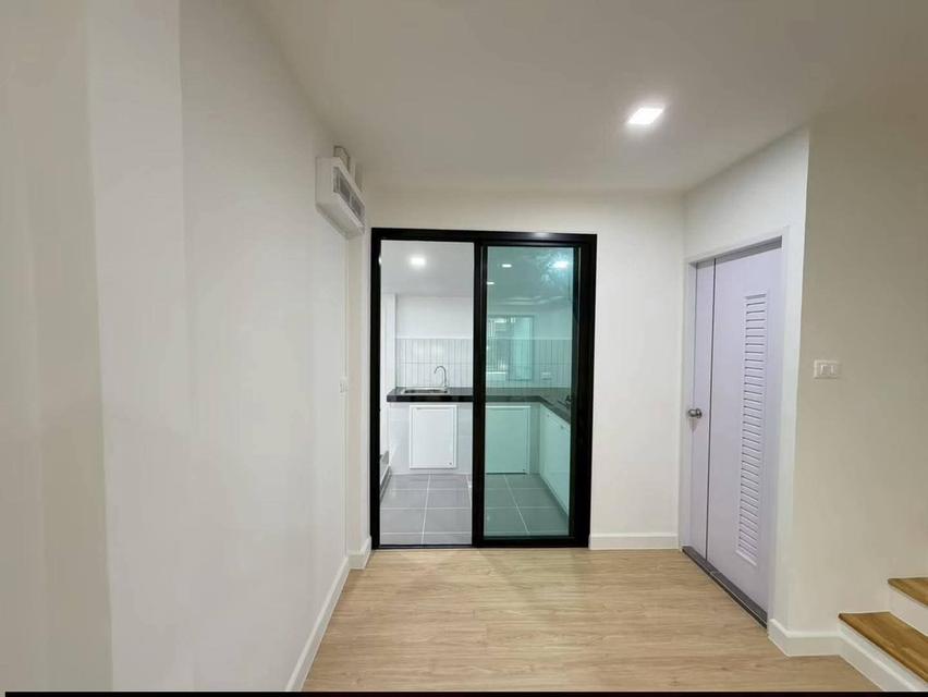 ขายบ้านสวยทำเลเด่น.. 11