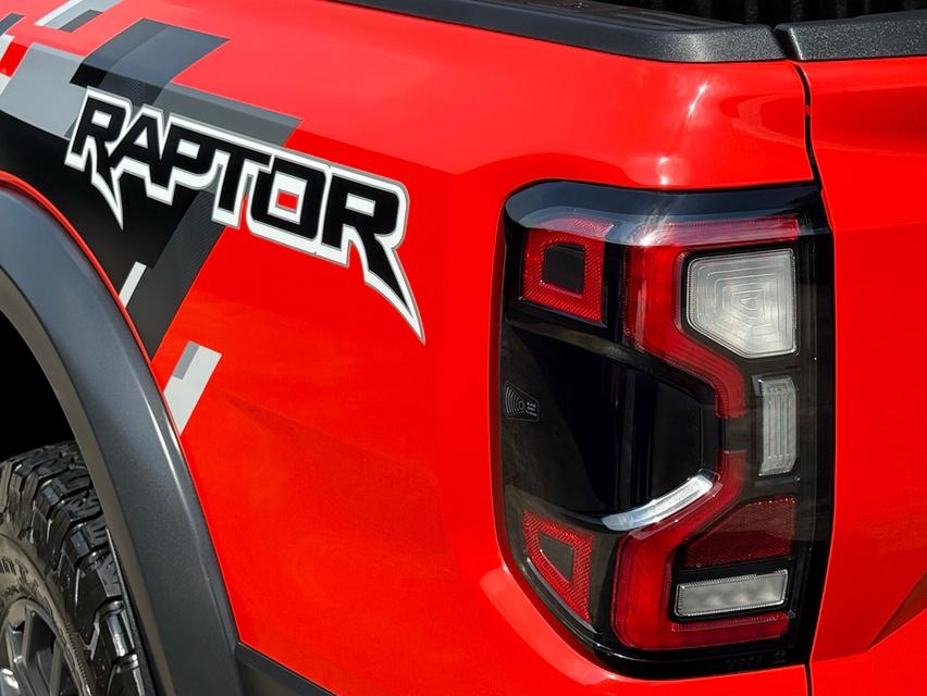 2022 FORD RAPTOR V6 รถมือเดียวออกป้ายแดง รถวิ่งน้อย เข้าศูนย์ทุกระยะ ไม่เคยมีอุบัติเหตุครับ 9