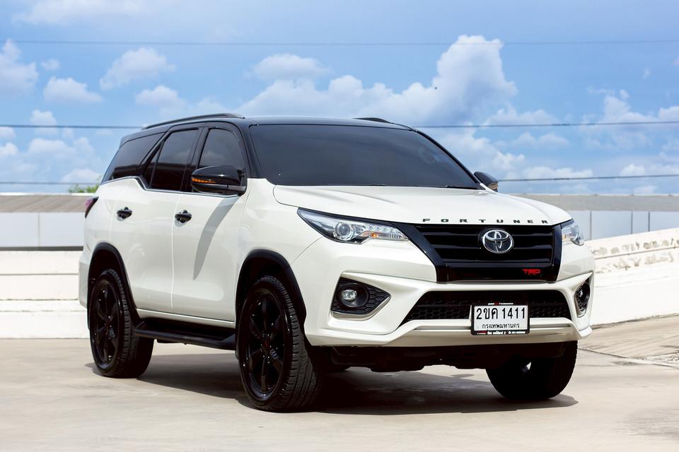 2017 Toyota Fortuner 2.8 trd