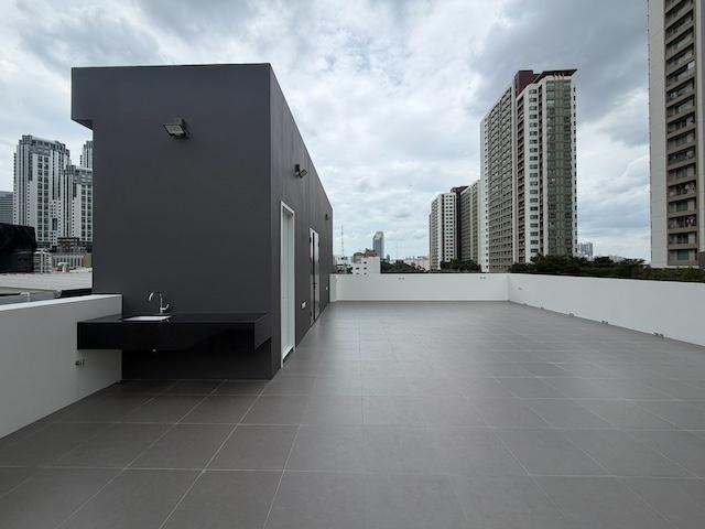 HR 10459 ให้เช่า ขายโฮมออฟฟิศใหม่ พระราม 9 Boutique Office 168 อาคารสำนักงาน 4 ชั้นพร้อมดาดฟ้า ใกล้ MRT พระราม 9 6