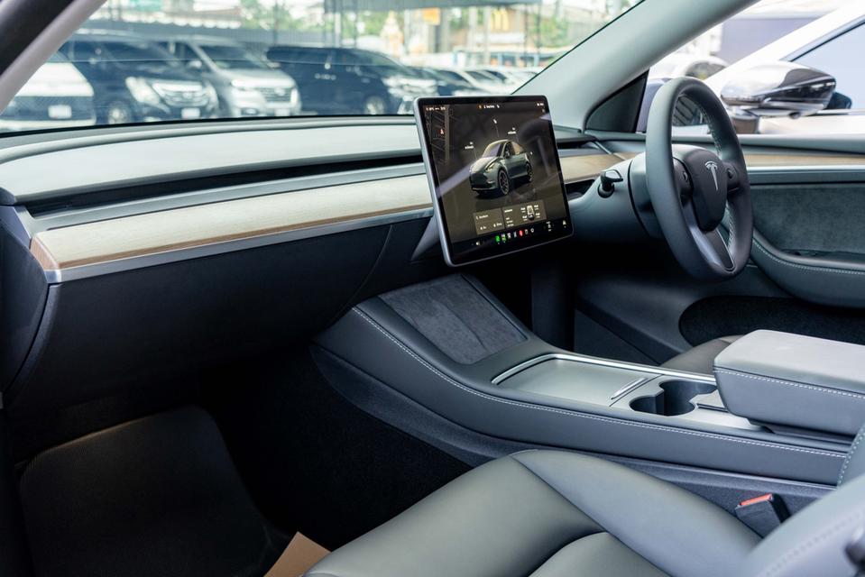 (แจ้งรหัสรถ NP3984) 💥 TESLA MODEL Y PERFORMANCE 2023 — รูปที่ 10