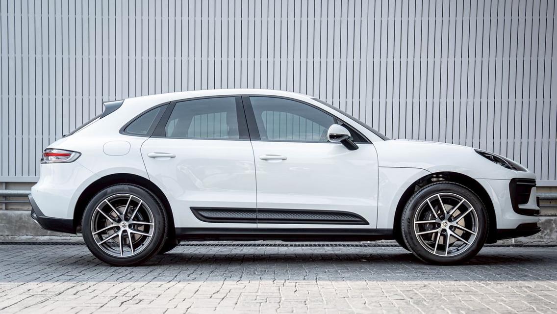 Porsche Macan 2023 Full Option !!! คันนี้กด Option มาเกือบล้าน รถศูนย์ AAS เลขไมล์แท้เพียง 5,000 กม. เท่านั้น รูปที่ 6