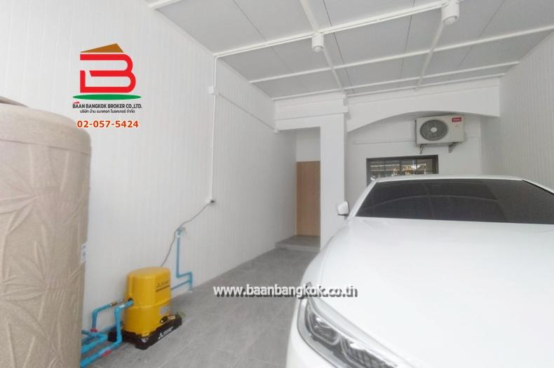 ให้เช่า ทาวน์เฮาส์ หมู่บ้าน สุขสมบูรณ์ พหลโยธิน 50 แยก 11-5 เนื้อที่ 18.8 ตรว. ใกล้ตลาดยิ่งเจริญ, BTS สะพานใหม่ แขวงคลองถนน เขตสายไหม กรุงเทพฯ 2