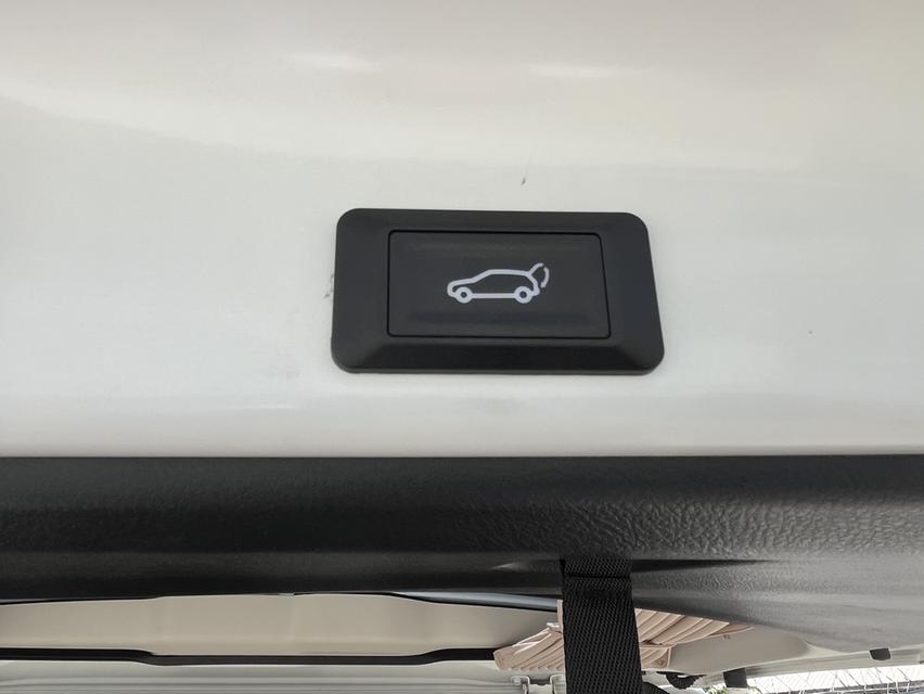 Toyota Majesty 2.8 Premium auto รถสวยตรงปก โทร. 0922639576 เอ๋ รูปที่ 6