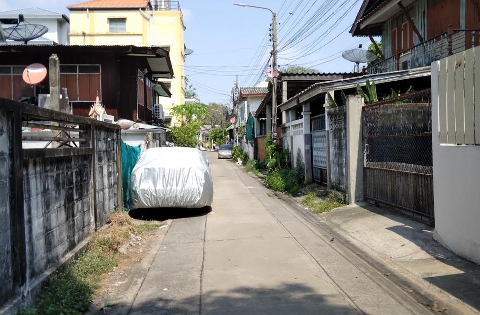 ขายที่ดินแปลงเล็ก สุขุมวิท  พระโขนง ใกล้ทางด่วน ใกล้โลตัสอ่อนนุช 5