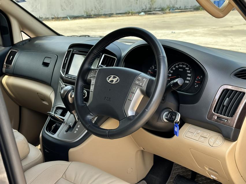 รหัสรถ PAT5551 🚙🚐HYUNDAI H1 2.5Deluxe ปี2016 8