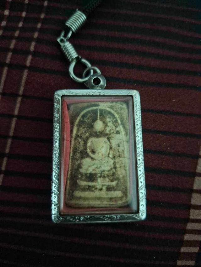 พระสมเด็จหลังครุฑ พิมพ์ใหญ์พระประทาน