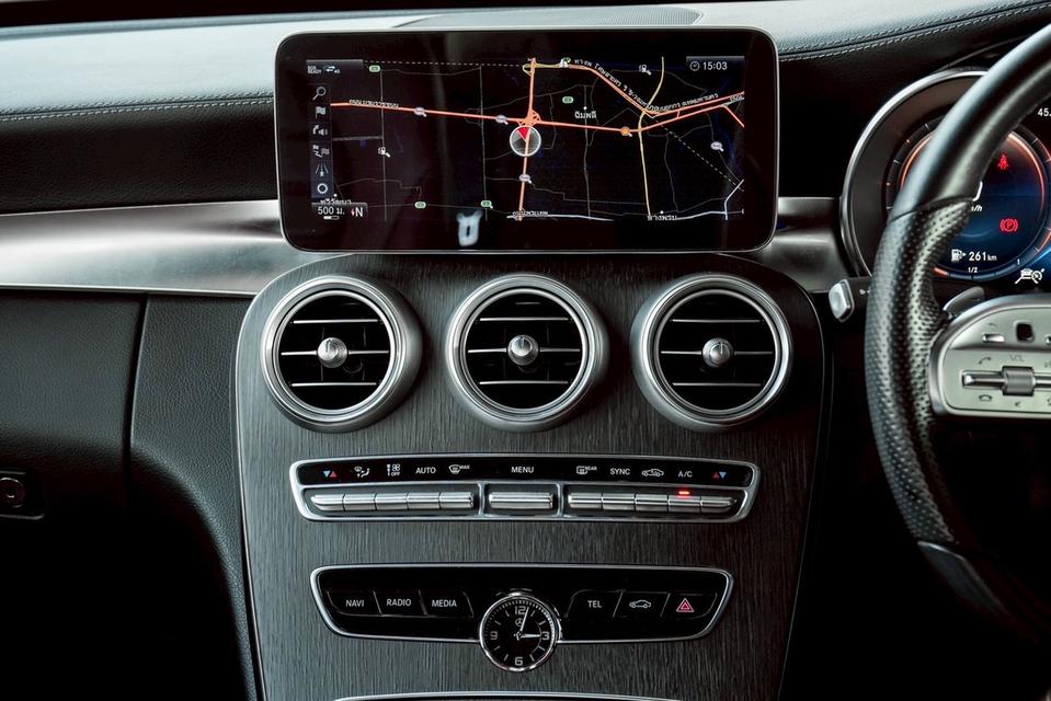 Mercedes-Benz C220d 2.0 AMG Dynamic W205 AT 2022 รูปที่ 20