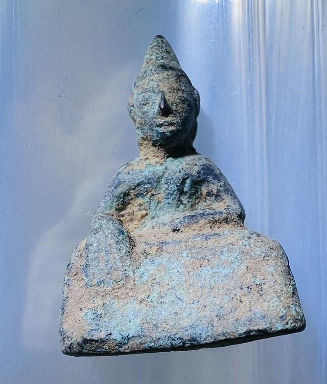 พระเชียงศิลปะลาวเนื้อสำริด รูปที่ 4