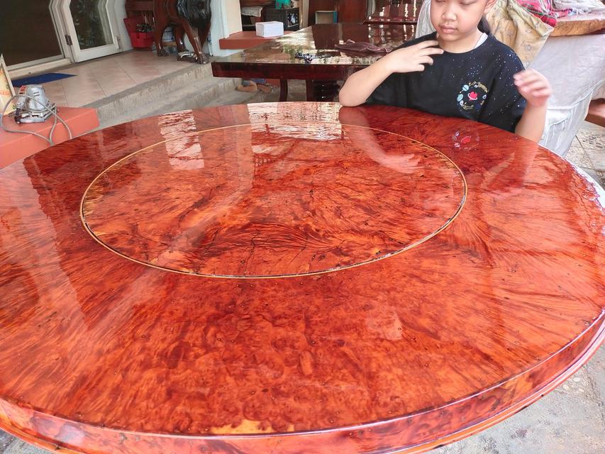 โต๊ะกลมไม้ปุ่มมะค่า 130 cm. (ขายแล้ว) 5