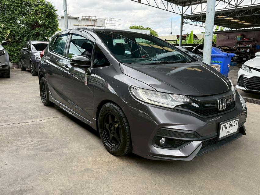 HONDA  JAZZ GK 1.5 RS PLUS (MNC) Y2019 8