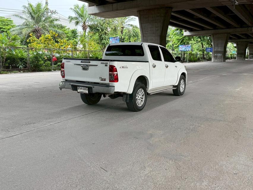 ขายรถ Toyota Vigo Champ 2.5E Double Cab ปี 2013 สีขาว เกียร์ออโต้