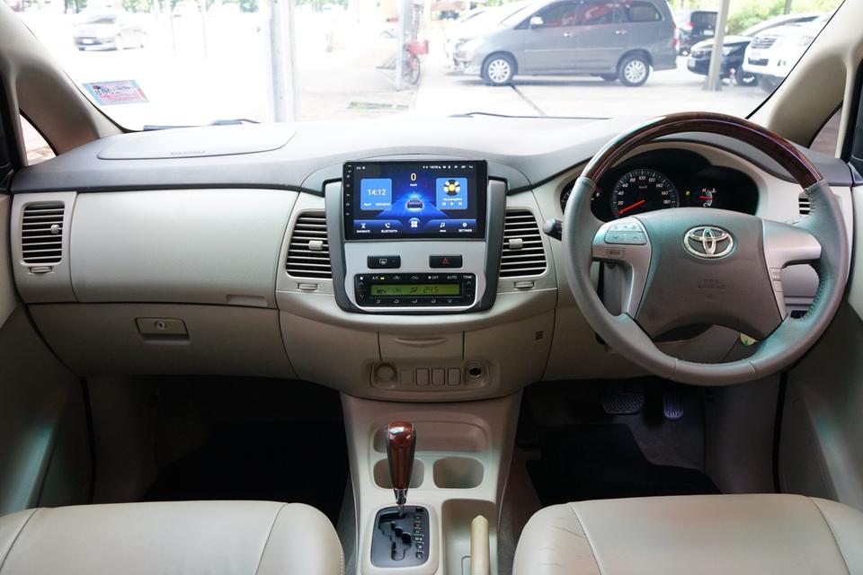 2012 TOYOTA INNOVA 2.0V 10