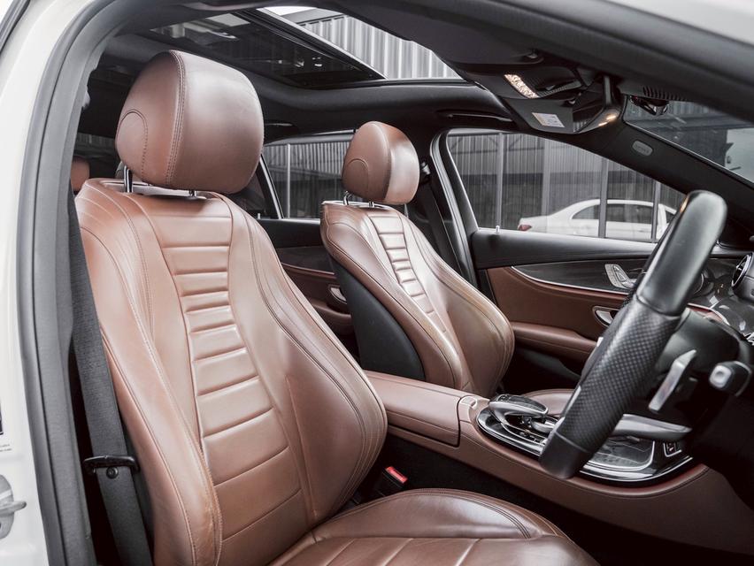 รหัสรถ 67GG8139 Mercedes Benz w213 E350e AMG Dynamic 2019 16