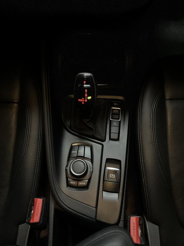 BMW X1  7