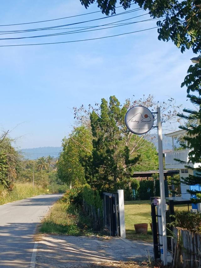 ขายรีสอร์ท ด้านหลัง อำเภอ วังน้ำเขียว 2 ไร่  15 ล้าน 6