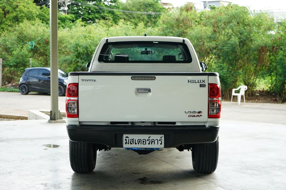 2015 TOYOTA VIGO 2.5E PRERUNNER