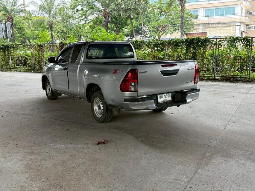 Toyota Revo 2.4j ZEdition Cab (เกียร์ธรรมดา) 7