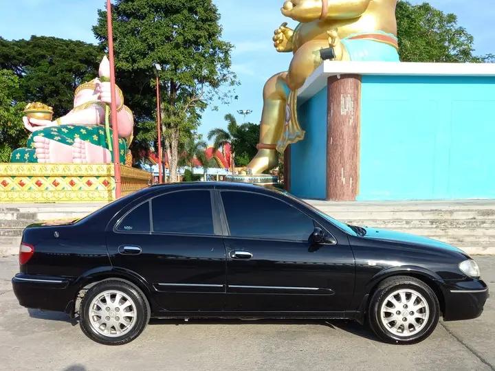 รถบ้านราคาเบาๆ  Nissan Sunny 10