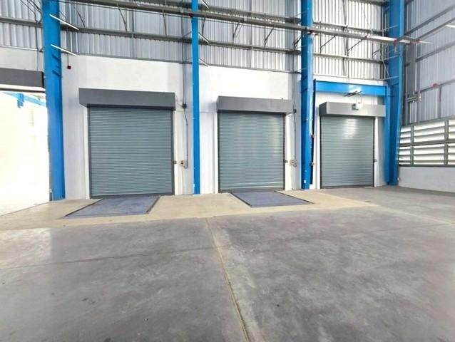 ให้เช่าโรงงานโกดังแหลมฉบังชลบุรี ให้เช่าโรงงานขนาดพื้นที่ 3,157 ตาราง ใกล้นิคมอุตสาหกรรมอมตะซิตี้ ระยอง - 8Km. 8