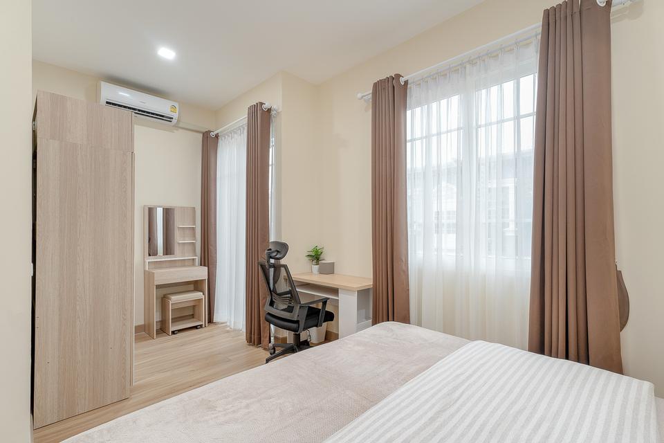 ทาวน์เฮ้าส์ให้เช่า รังสิต คลอง1 โกลเด้นทาวน์ ฟิวเจอร์-รังสิต 5