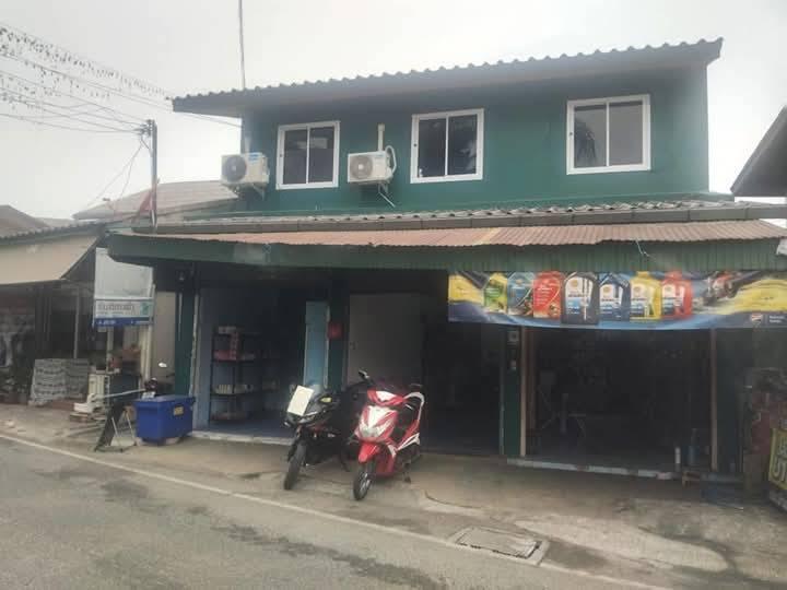 นักลงทุนห้ามพลาด! ขายอาคาร 8 ห้องเช่า ทำเลทองโซนสุเทพ (หลัง มช.) 5.5 ล้านบาท