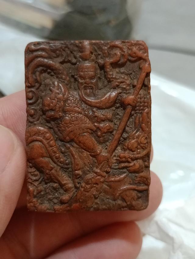 พระสมเด็จมีเสียงกริ่งอัดด้านใน 2