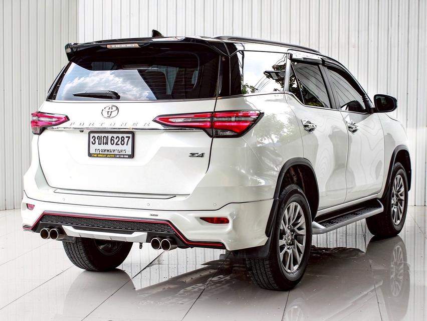 #TOYOTA #FORTUNER, 2.4 V 4WD LEADER ปี 2022  โฉม ปี15-ปัจจุบัน รูปที่ 4