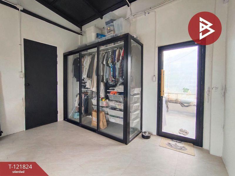 ขายบ้านเดี่ยวพร้อมกิจการโรงแรมสุนัข เนื้อที่ 237 ตารางวา ซอยเพชรเกษม 77 แขวงหนองค้างพลู เขตหนองแขม กรุงเทพ 7