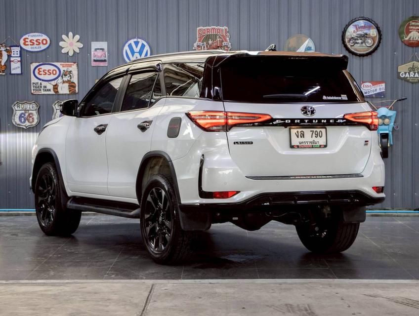  TOYOTA FORTUNER 2.4 Leader G 2WD 2023 14