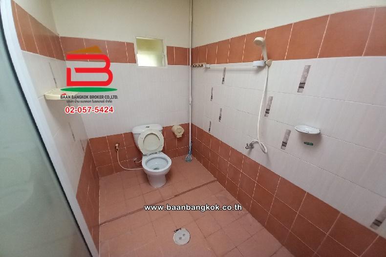  บ้านแฝด หมู่บ้าน ทรัพย์ธานี รังสิต-คลอง 9 เนื้อที่ 37.1 ตรว. ใกล้ซีเจ ซูเปอร์มาร์เก็ต สาขารังสิตคลอง 9 ตำบลลำผักกูด อำเภอธัญบุรี จังหวัดปทุมธานี 7