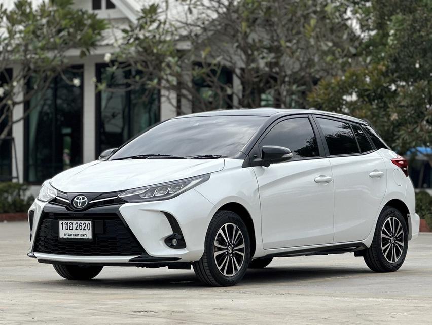 รหัส PAT2620 Toyota Yaris Eco Play1.2 Sport Premium 2021