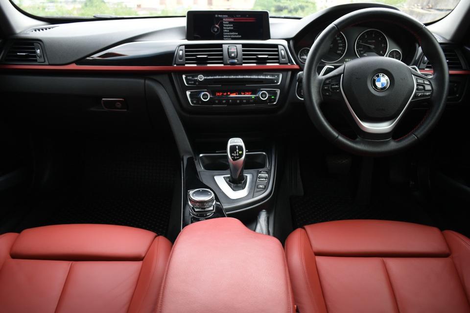 Bmw 320d SPORT 8