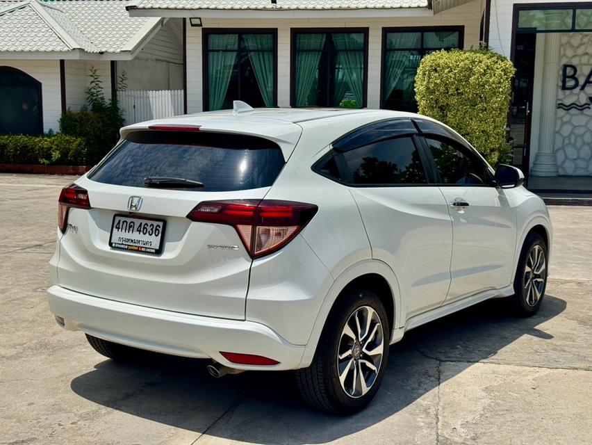 Honda Hrv 1.8E Sunroof AT 2015 สีขาว รูปที่ 6