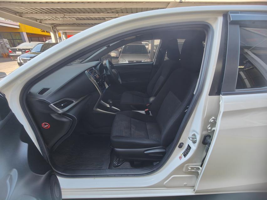 Toyota Yaris Ativ 1.2 E AT ปี 2017 8