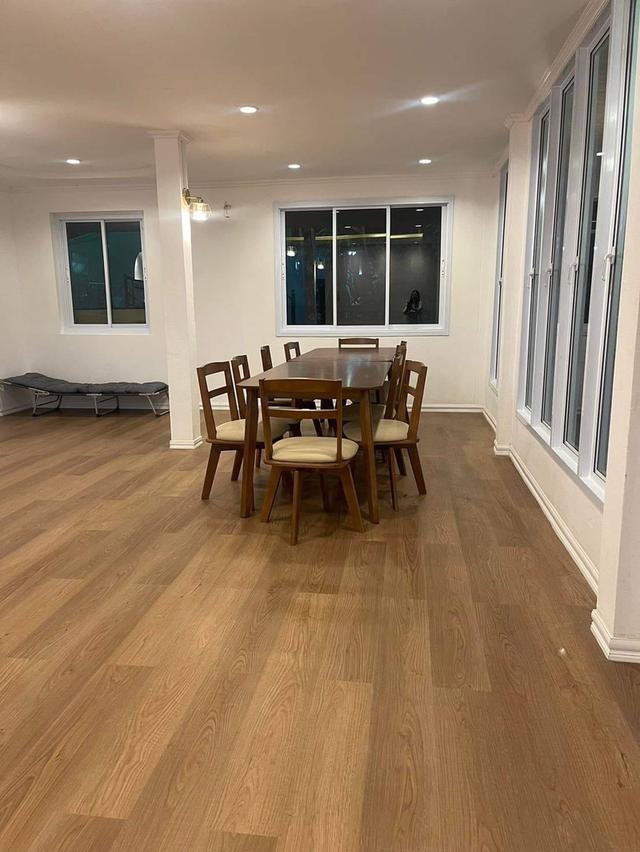 ขายบ้านเดี่ยว 2 ชั้น 100 ตร.ว. บ้านรีโนเวทใหม่ ติดถนนริมโขง 2 ข้างแปลงมุม ทำเลหายาก 6