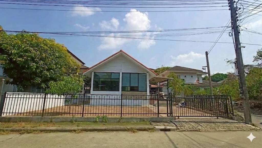Navara Rangsit -klong 2 นาวาร่า รังสิต คลอง 2 : บ้านเดี่ยว 1 ชั้น 70.7 ตร.ว ใกล้ห้างฟิวเจอร์ปาร์ค ใกล้สนามบิน ใกล้ตลาดไท ราคาไม่ถึง 2 ล้าน 1