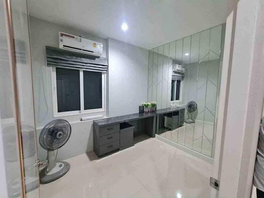 ให้เช่าบ้านเดี่ยวหลังริม แกรนดิโอ วงแหวน–รามอินทรา บ้านทิศเหนือ พื้นที่ 51 ตรว. 4 ห้องนอน 3 ห้องน้ำ บรรยากาศเงียบสงบ เหมาะอยู่อาศัยทั้งครอบครัว 15