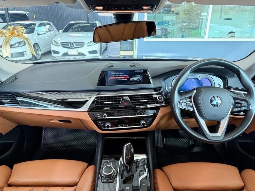 รหัสรถ JRS1993 BMW 530e Elite (G20) (เบนซิน + ปลั๊กอินไฮบริด)รถปี 2019 9