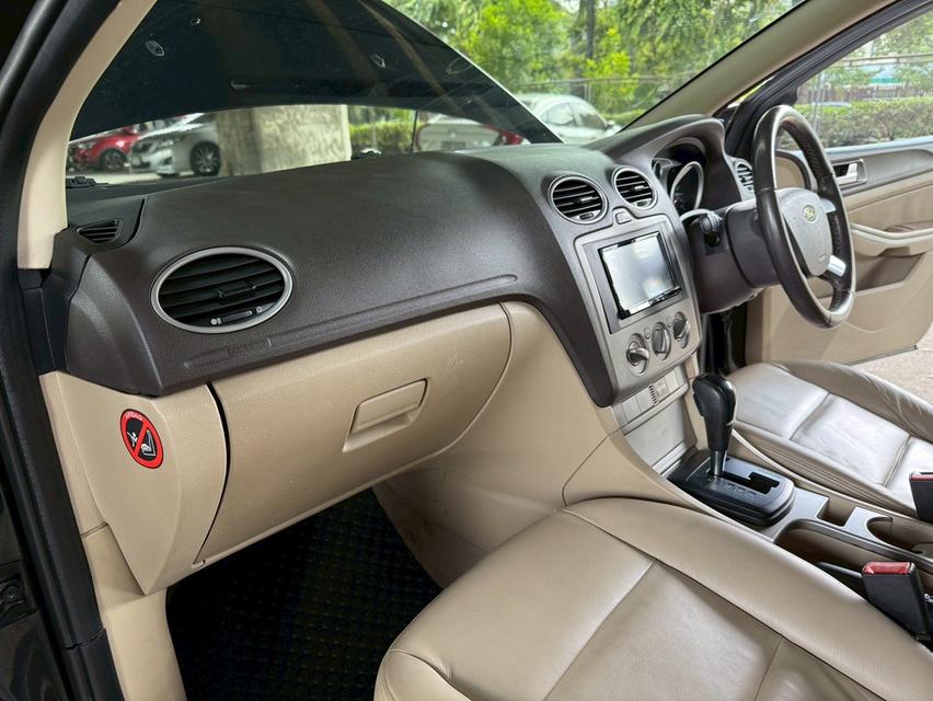 ขายรถ Ford Focus 1.8 ปี 2011 สีดำ เกียร์ออโต้ 14