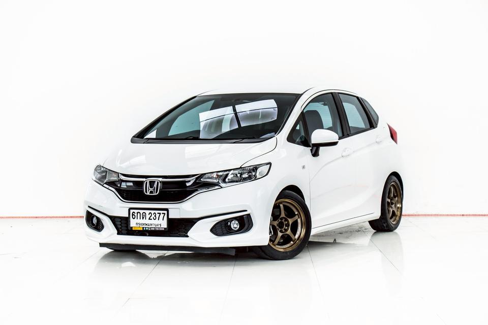 HONDA JAZZ GK 1.5 S เกียร์ธรรดา MT 2017 