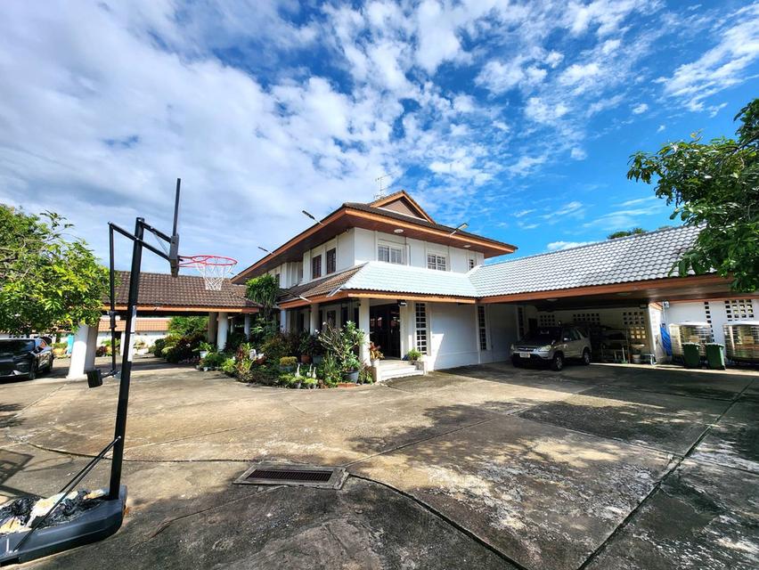 ขายที่ดินใจกลางเมือง เนื้อที่ 2 ไร่เศษ ซ.โชคชัยร่วมมิตร(ซ.รัชดาภิเษก 19 หรือ ซ.วิภาวดี 16) ลาดยาว จตุจักร กทม. 9