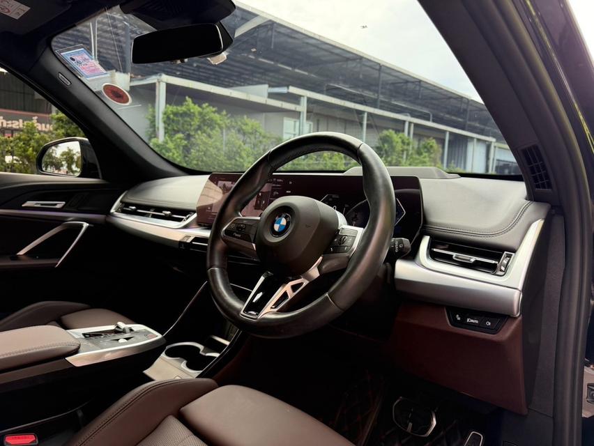 #BMW X1 2.0i sDrive M sport U11 ปี 24 สีดำ รูปที่ 8