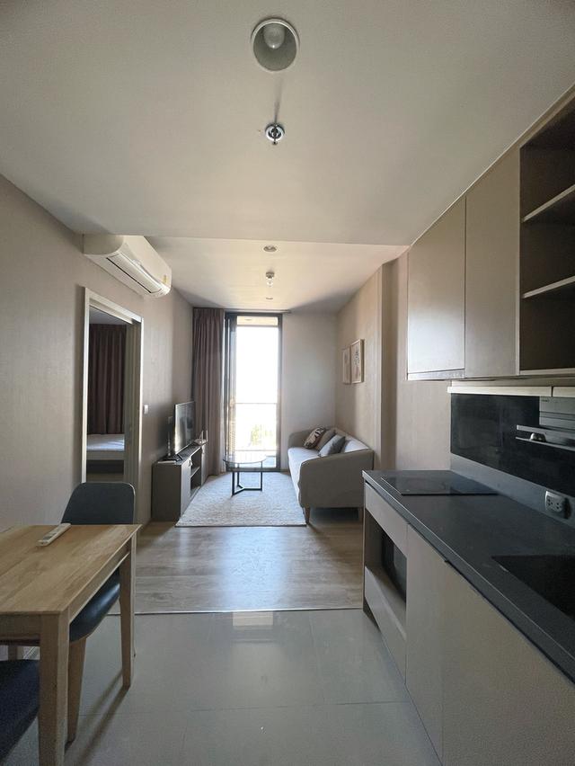 คอนโดดีไซน์ญี่ปุ่น ใจกลางสุขุมวิท ใกล้ BTS ทองหล่อ เหมาะสำหรับชาวต่างชาติและคนทำงานในเมือง 1