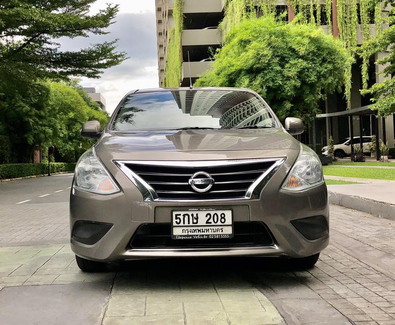 Nissan Almera  1.2  E  ปี 2017 5