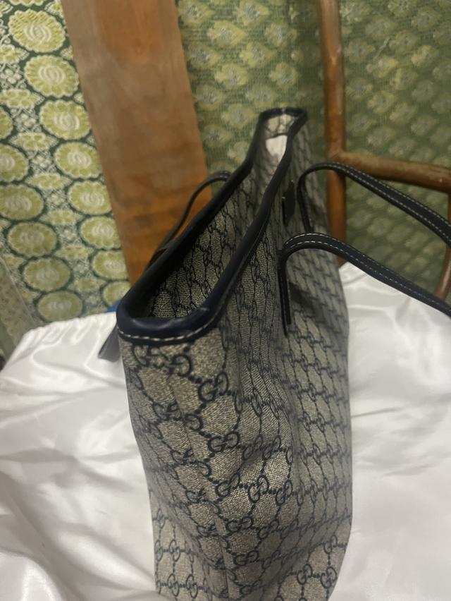 Gucci Tote Handbag GM in beige/dark brown supreme coated canvas with silver tone hardware, marked: 211137-492174, measures: 9.75 x 14.5 x 4.25" (25 x 4