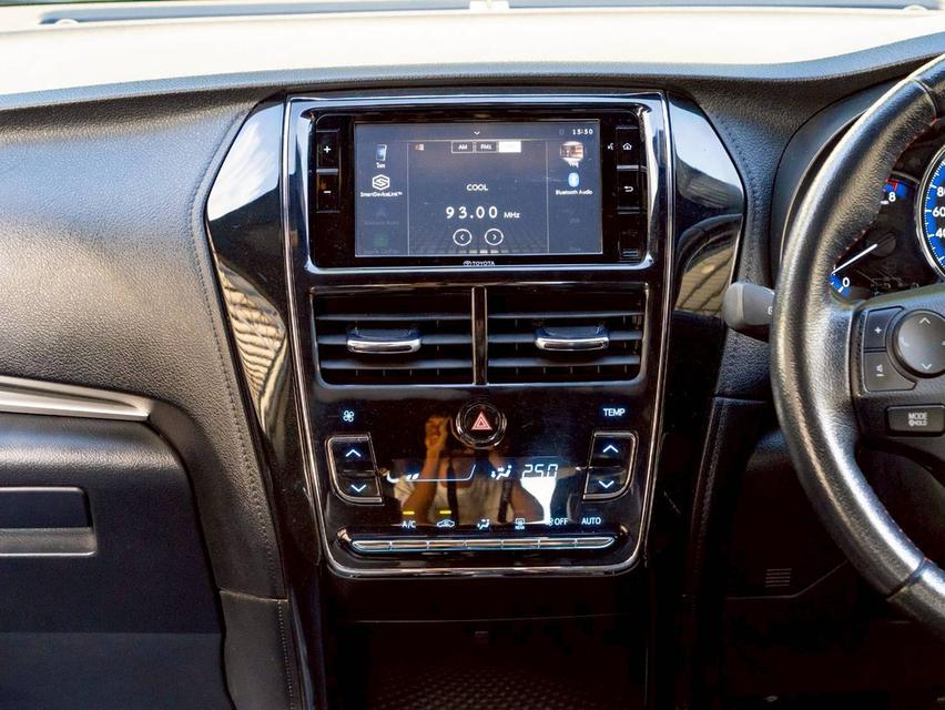 Toyota Yaris Cross 1.2 High ปี 2020 9