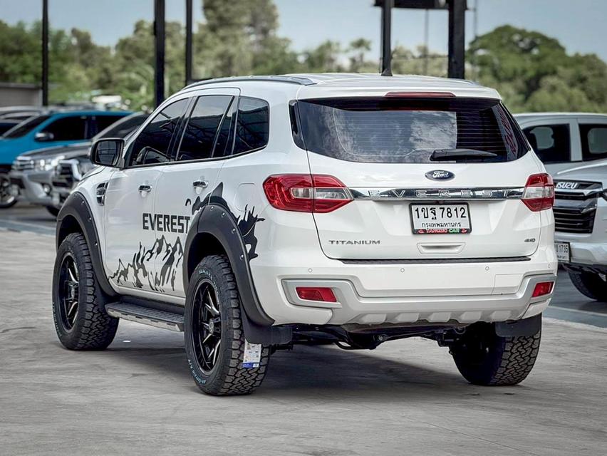 FORD EVEREST 3.2 TITANIUM+ 4WD ปี2017 ออพชั่นจัดเต็ม ขับนิ่ม