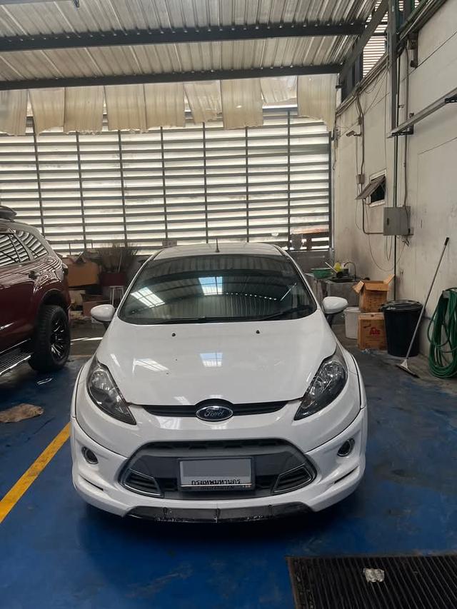 Ford Fiesta ปล่อยขาย 2