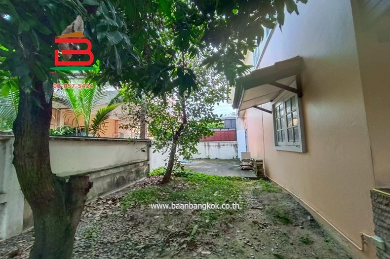 บ้านเดี่ยว สัมมากร 1 (ซอยรามคำแหง 110) เนื้อที่ 46 ตรว. ใกล้เดอะพาซิโอ ทาวน์ รามคําแหง ถนนรามคำแหง แขวงสะพานสูง เขตบางกะปิ กรุงเทพมหานคร 14